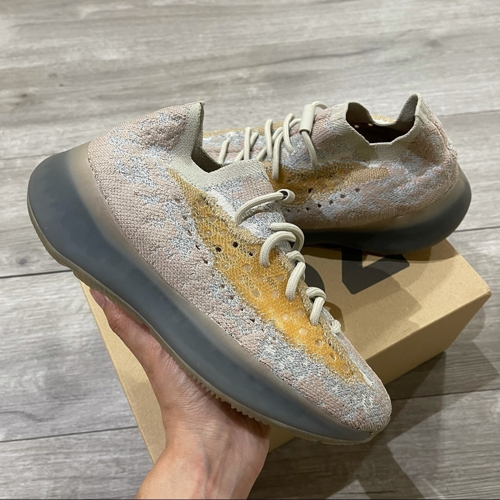 Yeezy boost 380 Pepper Reflective US6.5/8W - Picture 1 of 12